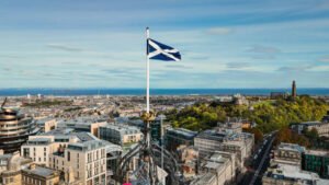 Move to Scotland Through Job Sponsorship – Visa Types, Best Careers, and Cost of Living Comparison